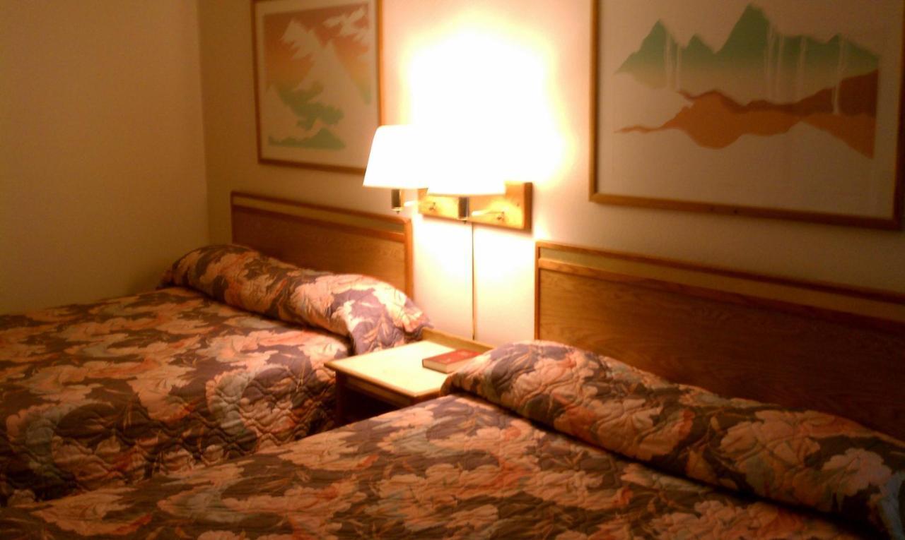 Colorado River Value Inn Bullhead City Exterior foto
